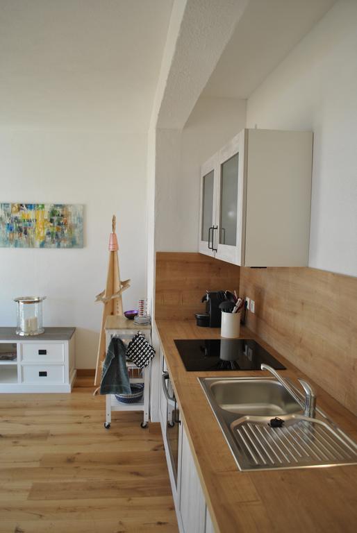 Ferienwohnung Chasa Chalur Fließ Exterior foto